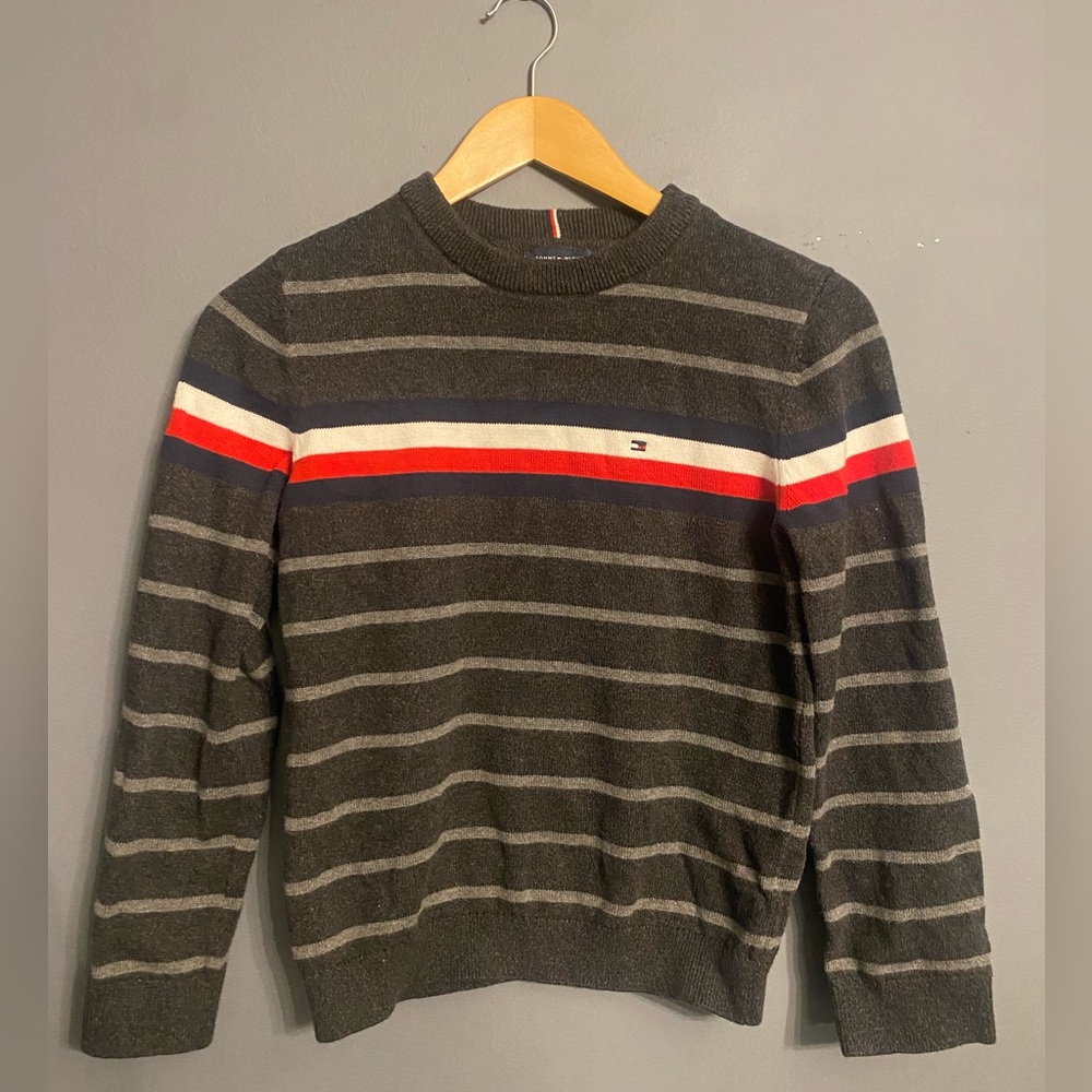 Boys Tommy Hilfiger Sweater size large